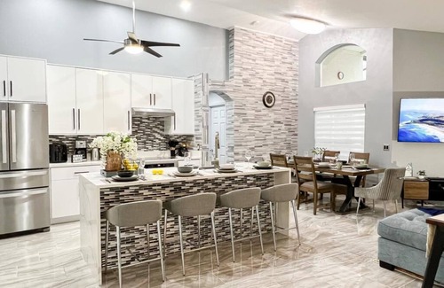 Haines City House | Golf Country Pool Home in Southern Dunes with Golf and Country Club