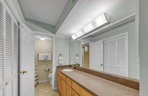 Miramar Beach Cottage | Golf Course 92g 2 Bedroom Condo by Redawning