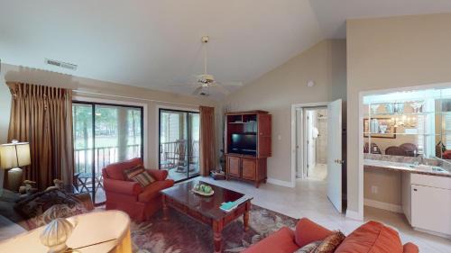 Pawleys Island House | Golf Course Charm Pawleys Getaway
