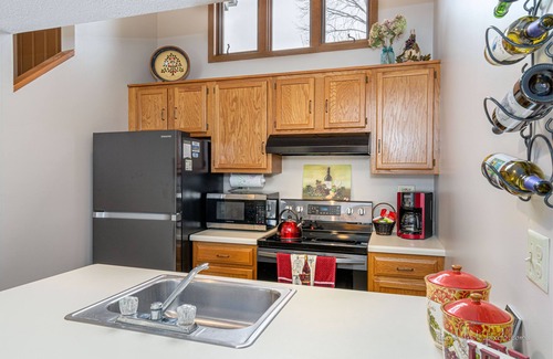 The Galena Territory Villa | Golf course view on Valleywood! Access to indoor pool, gym and game room!