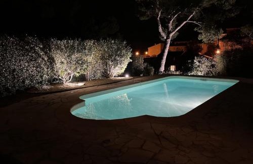 Pont Royal Villa | Golf de Pont Royal Villa des Alpilles climatisée 3 chambres Piscine chauffée Parking et Garage