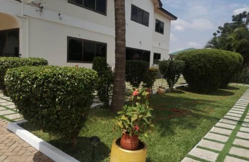 Tema House | Golf Events and Lodge