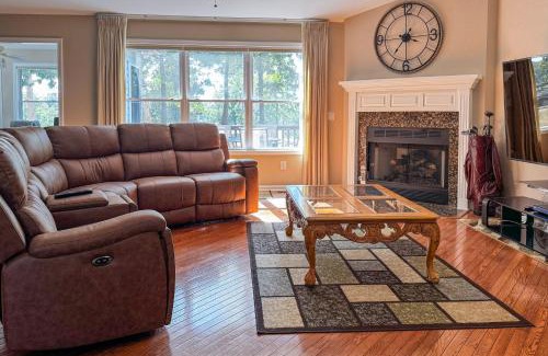 Hot Springs Village House | Golf, Fish and Hike Hot Springs Village Home!