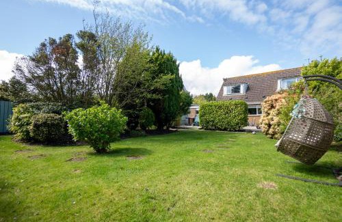 Newcastle House | Golf Links Cottage - Views of Royal County Down
