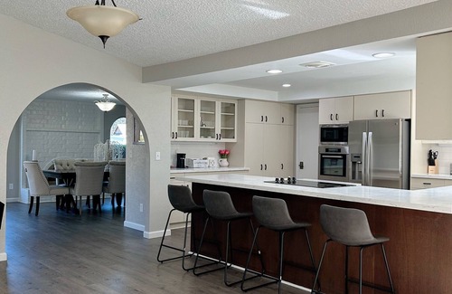 Vancouver House | Golf Oasis Retreat House/Private fenced backyard