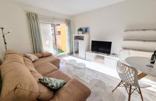 Marbella Apartment | Golf & Resort Apartment in La Reserva de Marbella