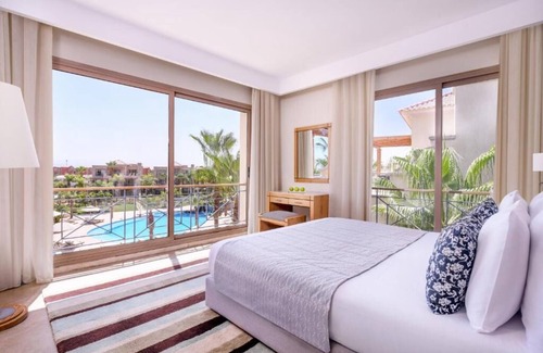 Ain Sokhna Hotel | Golf Retreat by the Red Sea – 2 Pool-view Rooms, Private Beach & Spa Relaxation