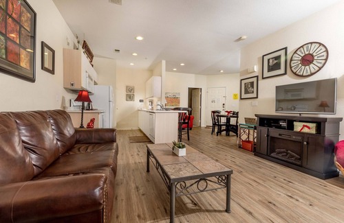 Branson Condo | Golf View Resort Condo | No Stairs + Pools & Perks