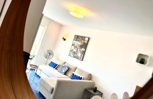 Golfe Juan House | Golfe Juan - 4 People - Sea View - Swimming Pool - Garage