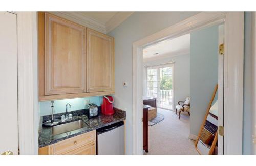 Pawleys Island House | Golfer Hideaway in Prestigious Litchfield