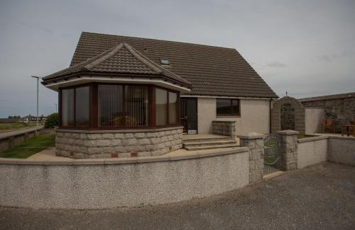 Buckie House | Golfview