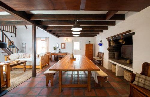 Paternoster Apartment | Gonana Studios & Villa