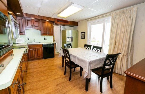Wildwood Crest Hotel | Gondolier Motel