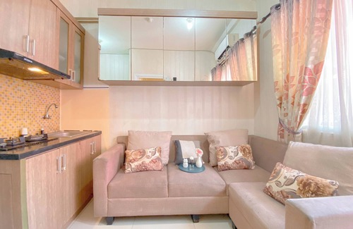 Rawasari Apartment | Good and Warm 2BR at Green Pramuka City Apartment