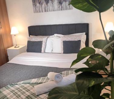 Clapham Apartment | Good Charming Apartment