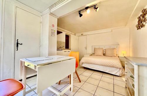 Perigueux House | Good Place