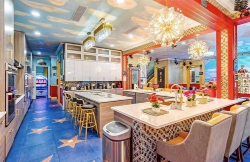 Davenport House | Good place Lives On #7