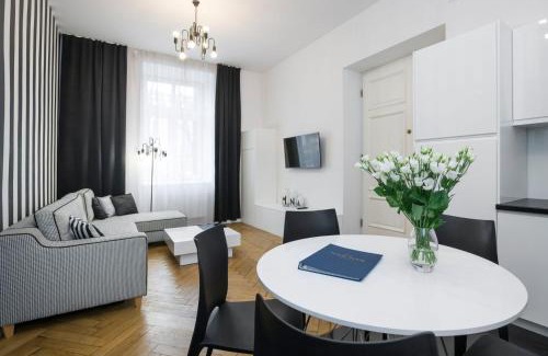 Stradom Apartment | Good Place