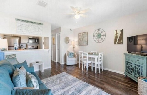 Carolina Beach Villa | Good Vibes Carolina Beach by RedAwning