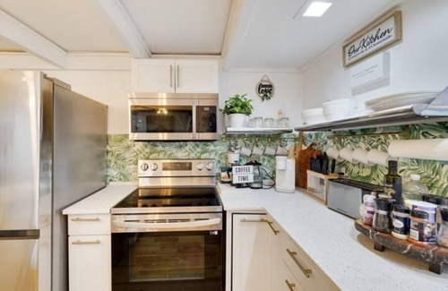 Tobyhanna Cottage | Good Vibes Only! 2hrs from NYC near Skiing/Snowtubing/Waterparks