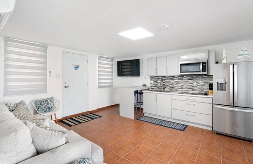 Caguabo House | Good Vibration Beach House