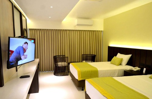Seeduwa - Katunayake Hotel | GOOD WOOD AIRPORT HOTEL