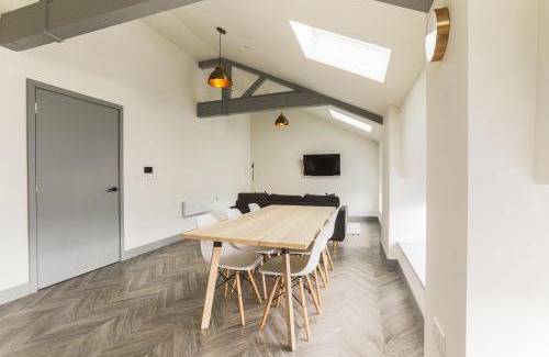 Barry Apartment | Goodstay Apartments by Urban Space