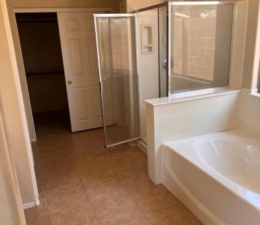Palm Valley House | Goodyear Cul-De-Sac Master Bedroom
