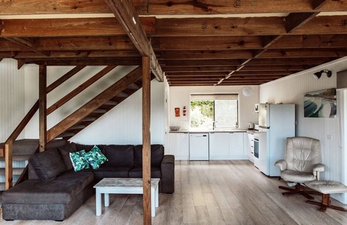 Crescent Head Cottage | Goolawah Retreat is a unique venue, perfect for any celebration.