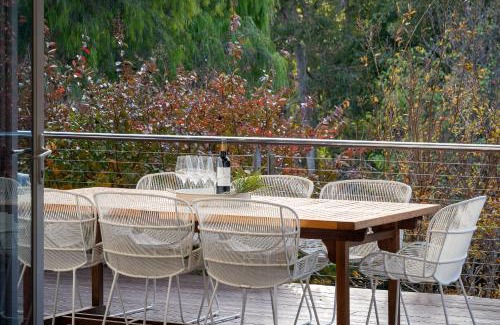 Eagle Bay House | Gooligumup I Private Properties