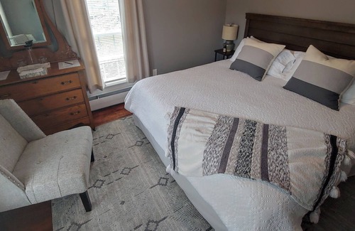 North Creek Bed & Breakfast | Goose Pond Inn Bed & Breakfast