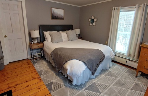 North Creek Bed & Breakfast | Goose Pond Inn Bed & Breakfast