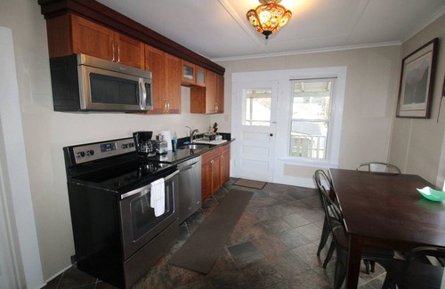 North Creek House | Gore Mountain Getaway Huge house with 3 Apartments