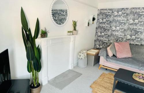Cheddar Apartment | Gorge Nest in Cheddar Gorge