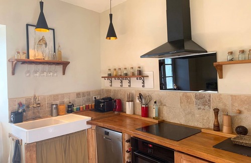 Montolieu House | Gorge nesting box