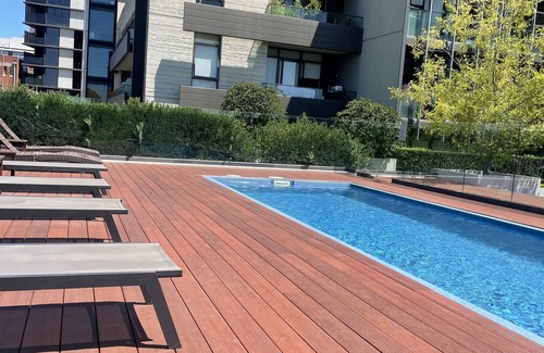 Richmond North Apartment | Gorgeous 2 bedroom apartment in a secure clean building just under a km from mcg