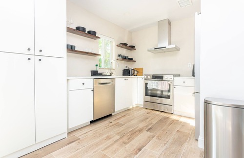 The Roads Villa | Gorgeous 3 bed 2 bath House