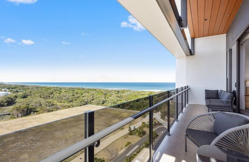 Bokarina Apartment | Gorgeous 3-Bed Unit Minutes from Beach