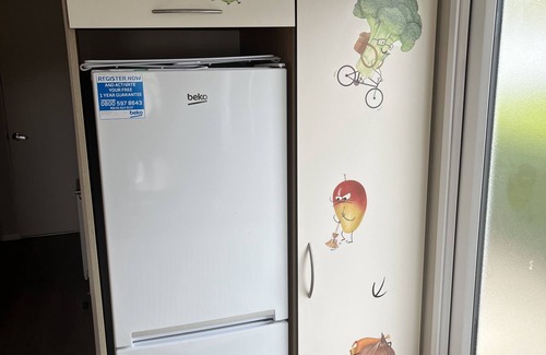 Grimsby House | Gorgeous 3-bedroom caravan in Humberston HAVEN SITE, passes not included!