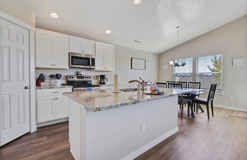 Meridian House | Gorgeous 3 Bedroom Private Custom Home in Central Meridian