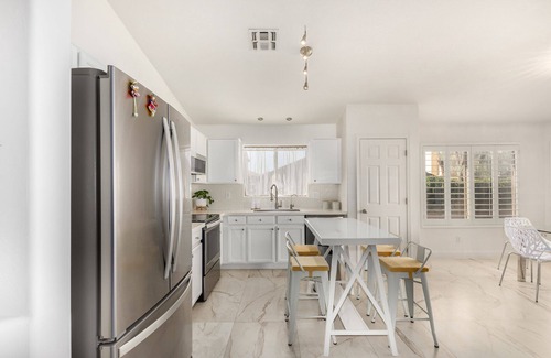 South Mountain House | Gorgeous 3BR/2BA home in South Mountain Preserve