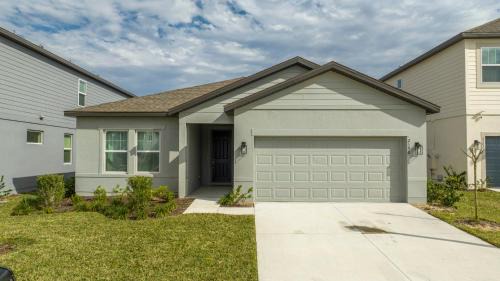 West Haven House | Gorgeous 4Bd w Gameroom Close to Disney at Glen West Haven 2198