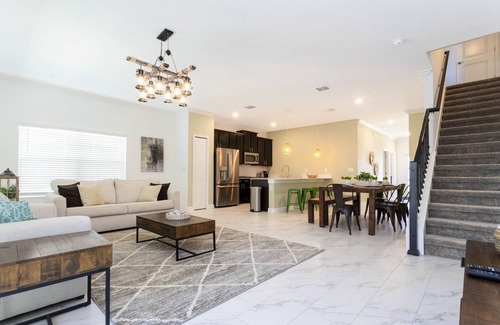 Four Corners House | Gorgeous 5 Bd w/Pool Close to Disney @ Champions Gate 948