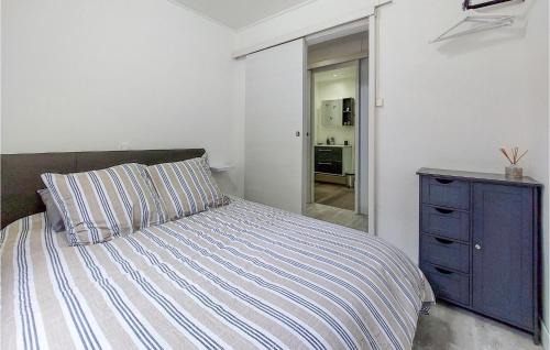 Fatouville-Grestain Apartment | Gorgeous Apartment In Fatouville-Grestain
