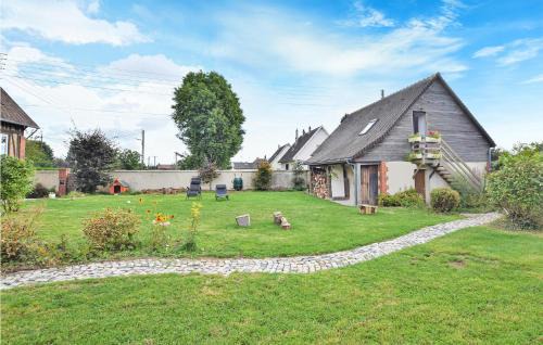 Le Mesnil-Esnard Apartment | Gorgeous Apartment In Le Mesnil-Esnard
