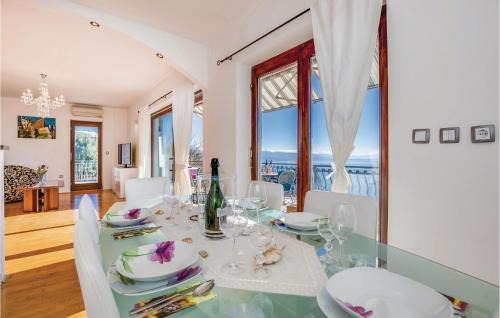 Bregi Apartment | Gorgeous Apartment In Matulji With Wifi