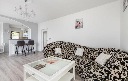 Bregi Apartment | Gorgeous Apartment In Matulji With Wifi