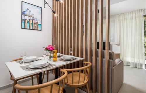 Municipality of Omisalj Apartment | Gorgeous Apartment In Omisalj