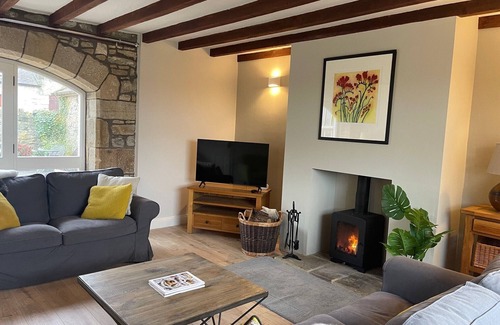 South Charlton House | Gorgeous barn conversion Northumberland coast - close to Embleton and Alnwick.
