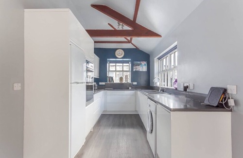 South Charlton House | Gorgeous barn conversion Northumberland coast - close to Embleton and Alnwick.